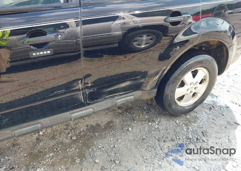 2010 Ford Escape Xlt from USA, damaged, VIN 1FMCU0D72AKC43335